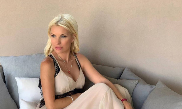 Αυτή είναι η φωτογραφία της Μενεγάκη που προκάλεσε ΣΟΚ