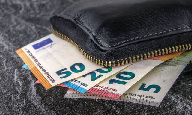 Θα «βρέξει» λεφτά από αύριο: Πόσα χρήματα θα δείτε στο λογαριασμό σας