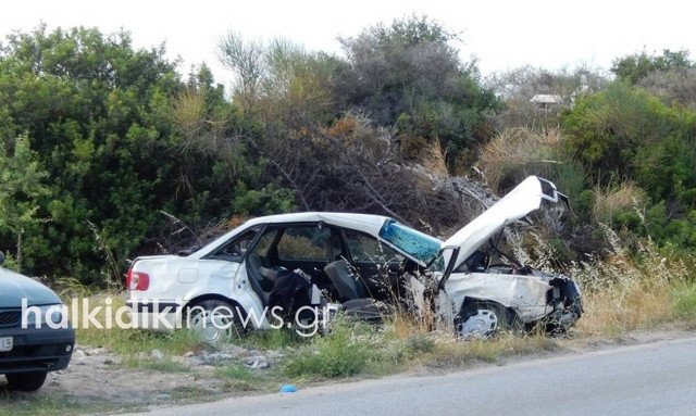 Χαλκιδική: Ένας νεκρός μετά από μετωπική σύγκρουση δύο Ι.Χ. στη Σιθωνία 