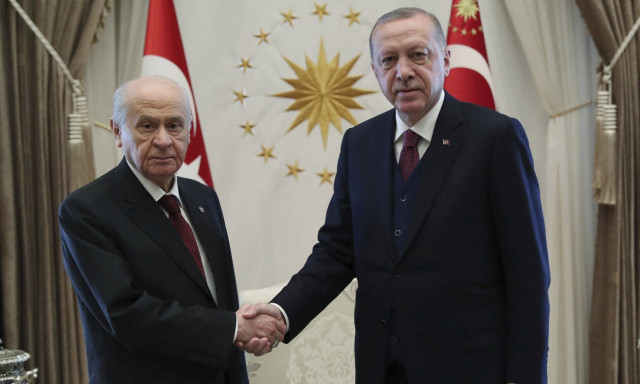 Μπαχτσελί για Τσίπρα: Είναι κουτσή πάπια – Να μάθει από τους παππούδες γιατί θα βυθιστεί στη θάλασσα