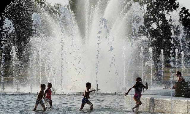 Η Ευρώπη θα θυμίζει φούρνο σήμερα: «Κόλαση» με 45αρια στη Γηραιά Ήπειρο – Νεκροί και φωτιές