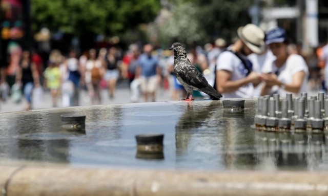 Καιρός: Έρχονται 40άρια – Πού θα «χτυπήσει κόκκινο» το θερμόμετρο 