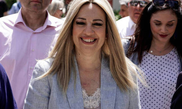 Gennimata invites citizens «to meet KINAL» at the ballot boxes on Sunday