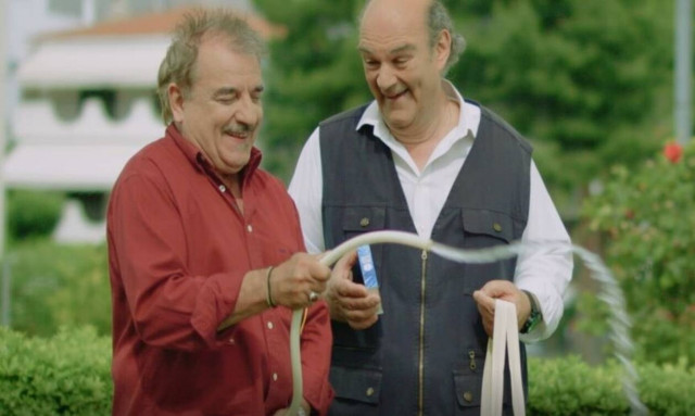 Εσύ ξέρεις τι κοινό έχει ο Κούλης με τον Αλέξη; 