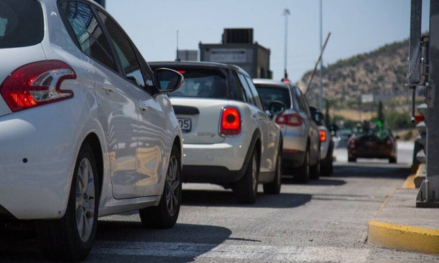 Eκλογές 2019: Ελεύθερα τα διόδια για τους ψηφοφόρους - Αυξημένη κίνηση στις εθνικές οδούς