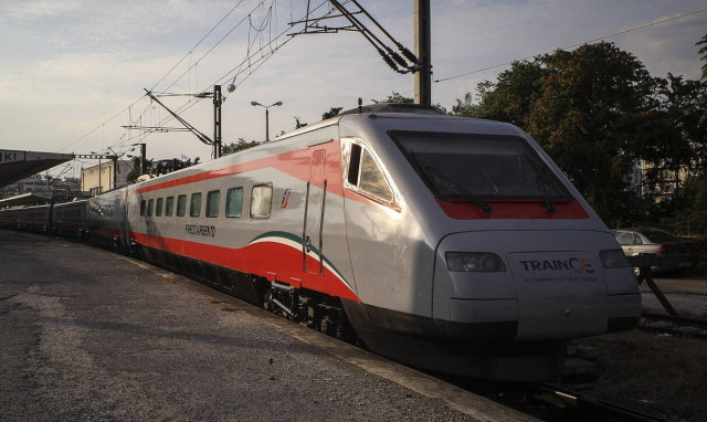 Εθνικές εκλογές 2019: ΤΡΑΙΝΟΣΕ - Ποια δικαιολογητικά χρειάζονται για την έκπτωση 