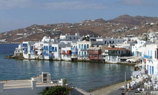 ΑΑΔΕ: Αναστολή λειτουργίας σε καταστήματα και επιχειρήσεις για λόγους φοροδιαφυγής