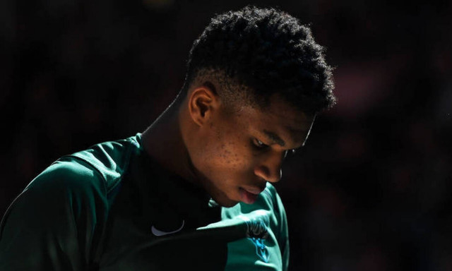 Οργή του Γιάννη Αντετοκούνμπο: Σε ποιον κάνει μήνυση – Δείτε τι συνέβη (pics)