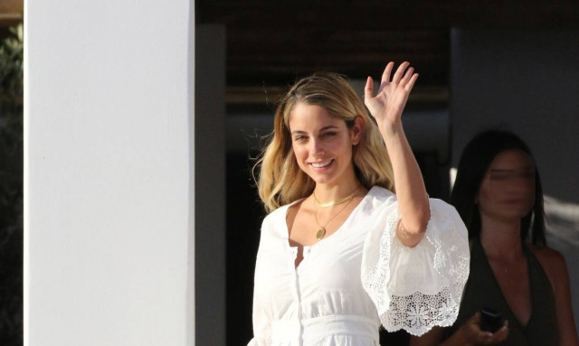 Κάντο όπως η Δούκισσα Νομικού: Οι πιο stylish εμφανίσεις για την παραλία 