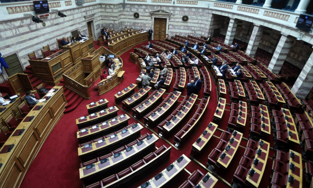 Το βράδυ εκλέχθηκε βουλευτής και το πρωί πήγε στο νοσοκομείο (pic)