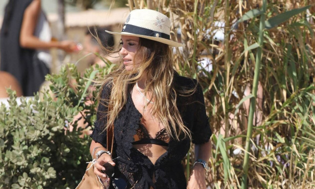 Οι καλύτερες εμφανίσεις της Αθηνάς Οικονομάκου με μαγιό