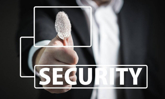 Μέτρα για λουφαδόρους δημόσιους υπάλληλους: Στοπ στις κάρτες - Με δακτυλικό αποτύπωμα στα γραφεία