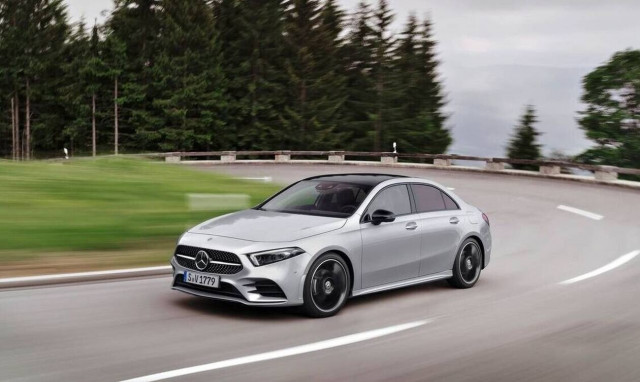 Η νέα Mercedes A-Class Sedan. Ένα αυτοκίνητο σαν και εσένα!