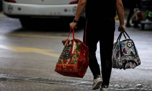 Απίστευτη ντροπή: Κατέβασαν 15χρονο από το ΚΤΕΛ επειδή του έλειπαν 10 λεπτά για το εισιτήριο