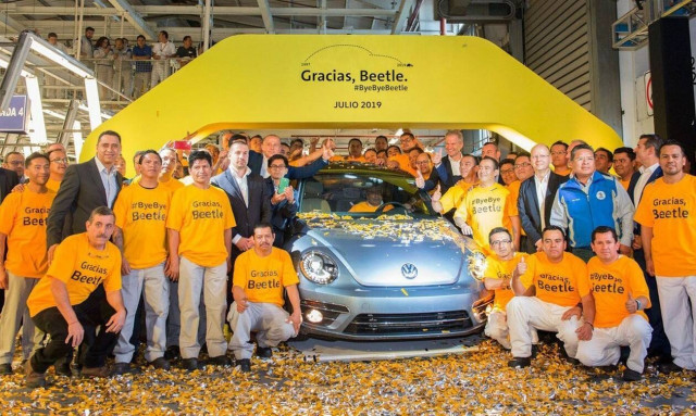 Tέλος εποχής για τον Σκαραβαίο