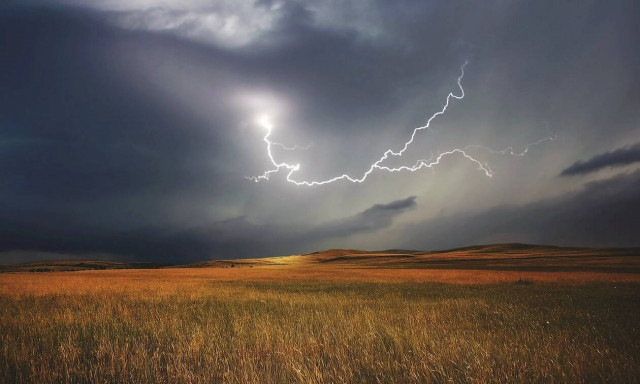 Καιρός: Η ΕΜΥ προειδοποιεί για νέο κύμα κακοκαιρίας - Ποιες περιοχές θα «χτυπήσει» (χάρτες)