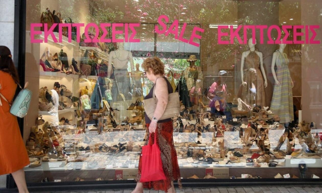 Θερινές εκπτώσεις: Ανοιχτά την Κυριακή τα καταστήματα - Ποιες ώρες θα λειτουργήσουν