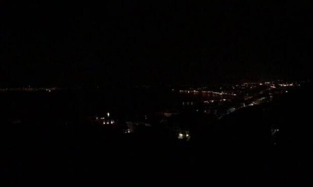 Καιρός: Μπλακ άουτ στη Ναύπακτο λόγω της σφοδρής κακοκαιρίας