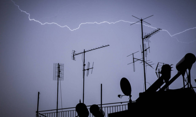 Καιρός - Έκτακτο δελτίο ΕΜΥ: Έρχονται επικίνδυνα φαινόμενα τις επόμενες ώρες