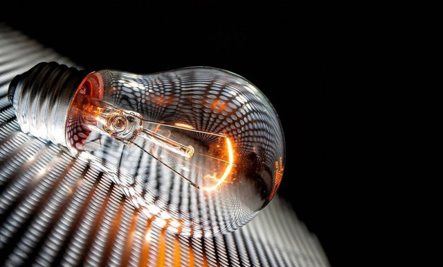 Μπλακ άουτ στην Αττική - Χωρίς ρεύμα έμειναν πολλές περιοχές