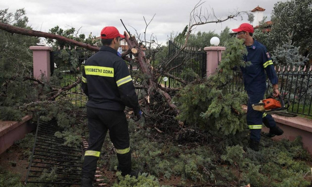 Κακοκαιρία: Ποιες περιοχές κηρύχθηκαν σε κατάσταση έκτακτης ανάγκης μετά την επέλαση του «Αντίνοου»