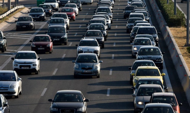 Απίστευτη κομπίνα: Έκλεβαν αυτοκίνητα και τα μεταπουλούσαν - Πώς δρούσαν