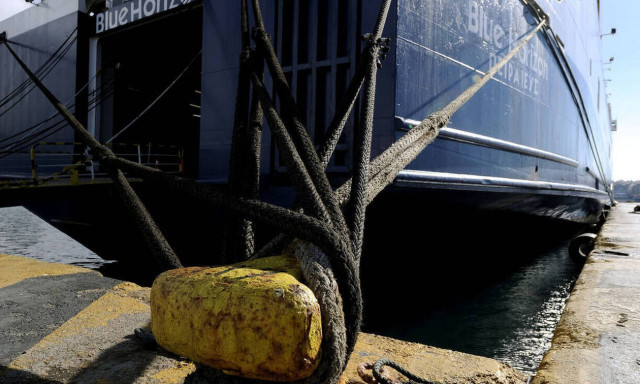 Σεισμός Αθήνα: Προσοχή - Αλλάζουν τα δρομολόγια των πλοίων