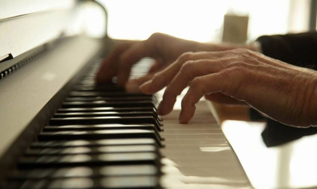 Θλίψη για το θάνατο αγαπημένου μουσικοσυνθέτη - Φτωχότερο το ελληνικό τραγούδι