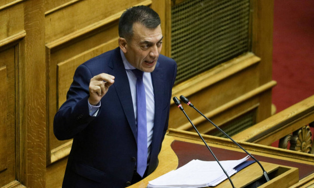 Γιαννης Βρούτσης: Οι συντάξεις θα βγαίνουν σε μία μέρα