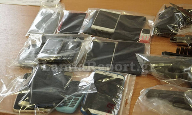 Λαμία: Πήραν τηλέφωνο την... Αστυνομία για να παραγγείλουν ναρκωτικά (vid)