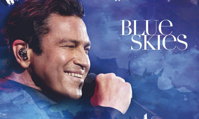 Ο Μάριος Φραγκούλης & η Big Band Orchestra στο Ωδείο Ηρώδου Αττικού