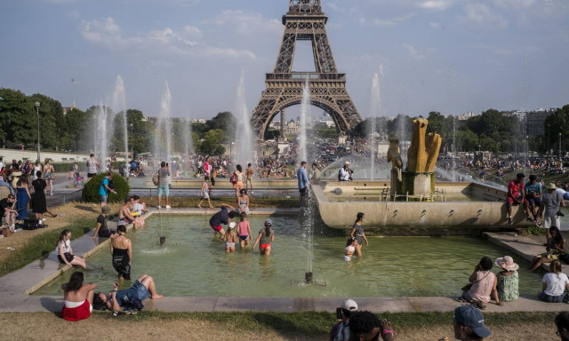 «Έλιωσε» η Ευρώπη - Ιστορικά ρεκόρ ζέστης σε Γαλλία και Γερμανία (pics)