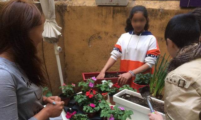 UNILEVER - Ιστορίες προσφύγων: Τα παιδιά βρίσκουν ελπίδα στην κηπουρική και τη μαγειρική