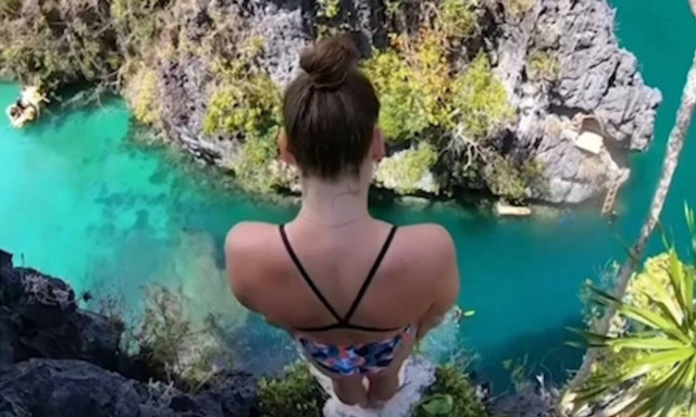 Εντυπωσιακό: Πραγματοποιεί βουτιές που οι περισσότεροι δεν θα τολμούσαν ποτέ (vid)