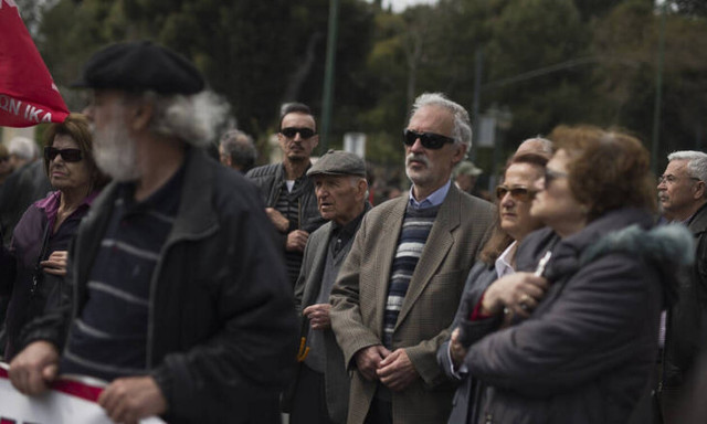 Συντάξεις: Αλλάζουν όλα - Νέος τρόπος καταβολής στους συνταξιούχους
