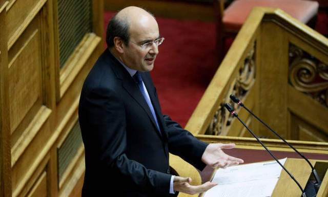 Χατζηδάκης για ΔΕΗ: Είναι στα πρόθυρα της χρεοκοπίας - Θα τη σώσουμε