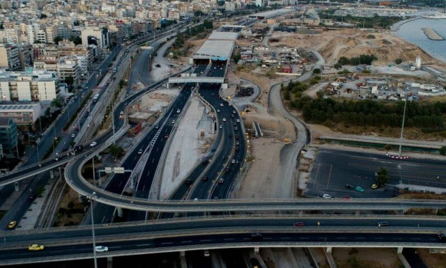 Προσοχή! Κλείνουν δρόμοι λόγω έργων στην παραλιακή - Ποιες περιοχές να αποφύγετε