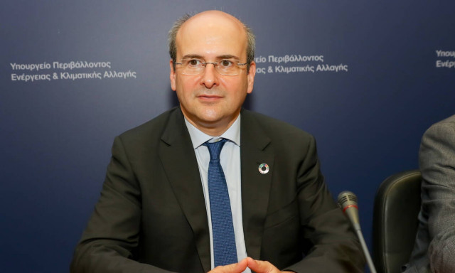 Energy Min Hatzidakis on private debts to PPC: 'Will be pressure on those who pretend to be poor'
