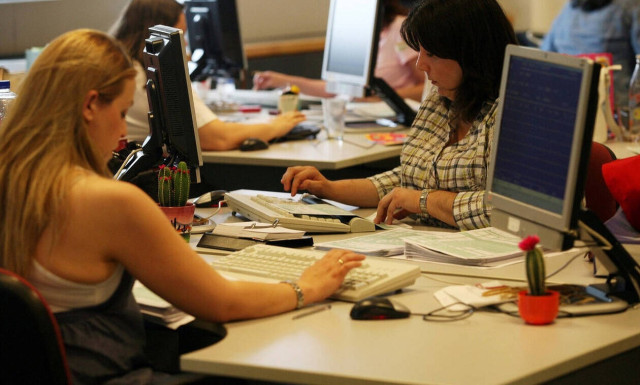 Tax filing deadline today; 150,000 filings outstanding