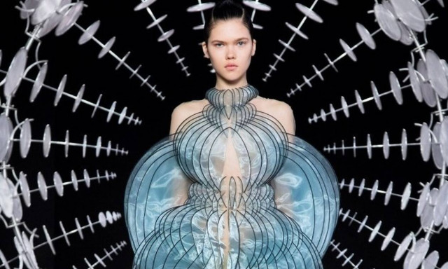 «Ύπνωσις»: Η τελευταία κολεξιόν της Ίρις βαν Χέρπεν