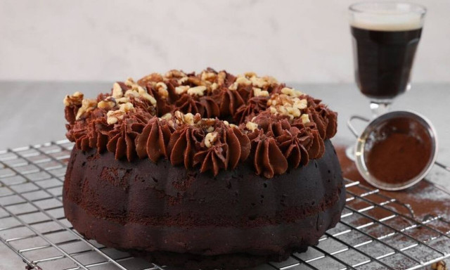 Η συνταγή της ημέρας: Κέικ με μαύρη μπύρα
