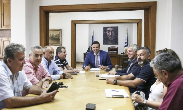 Υπόμνημα με προτάσεις κατέθεσε η ΠΟΕΔΗΝ στον Βασίλη Κικίλια 