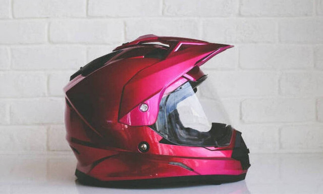 Μειώνεται ο ΦΠΑ στο κράνος - Δείτε πόσο