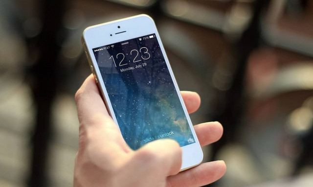 Tραβούσε βίντεο κάτω από την φούστα της – Το τι ακολούθησε κανείς δεν μπορούσε να το φανταστεί