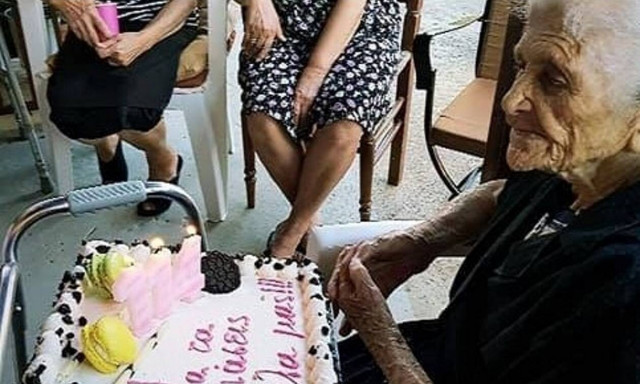 Ηλεία: Η super γιαγιά που στα 114 της κάνει απίστευτο χιούμορ!