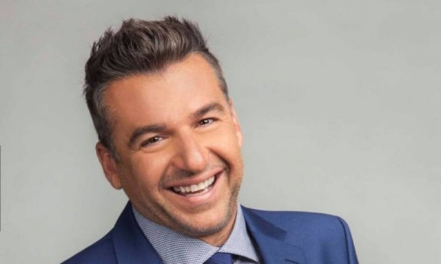 Γιώργος Λιάγκας: Αγνώριστος ο παρουσιαστής (pics)