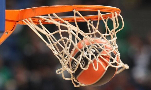 Παγκόσμιος σάλος: Πασίγνωστος μπασκετμπολίστας είναι… έγκυος!