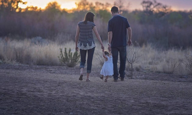 Δημογραφικό πρόβλημα: Αυτά είναι τα μέτρα της κυβέρνησης για τη στήριξη της ελληνικής οικογένειας