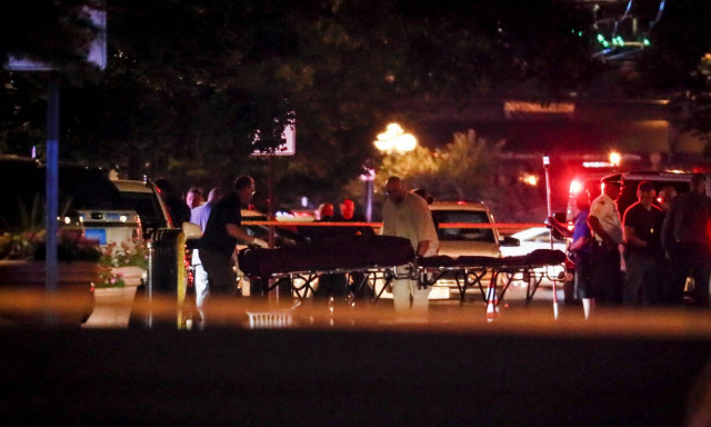 Φονική επίθεση στο Οχάιο: Η στιγμή που ο μακελάρης πέφτει νεκρός - ΠΡΟΣΟΧΗ ΣΚΛΗΡΕΣ ΕΙΚΟΝΕΣ