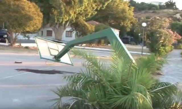 Τραγωδία στη Χίο: Οργή και θρήνος για τον 19χρονο Σταύρο - Συνελήφθη ο μηχανικός του δήμου